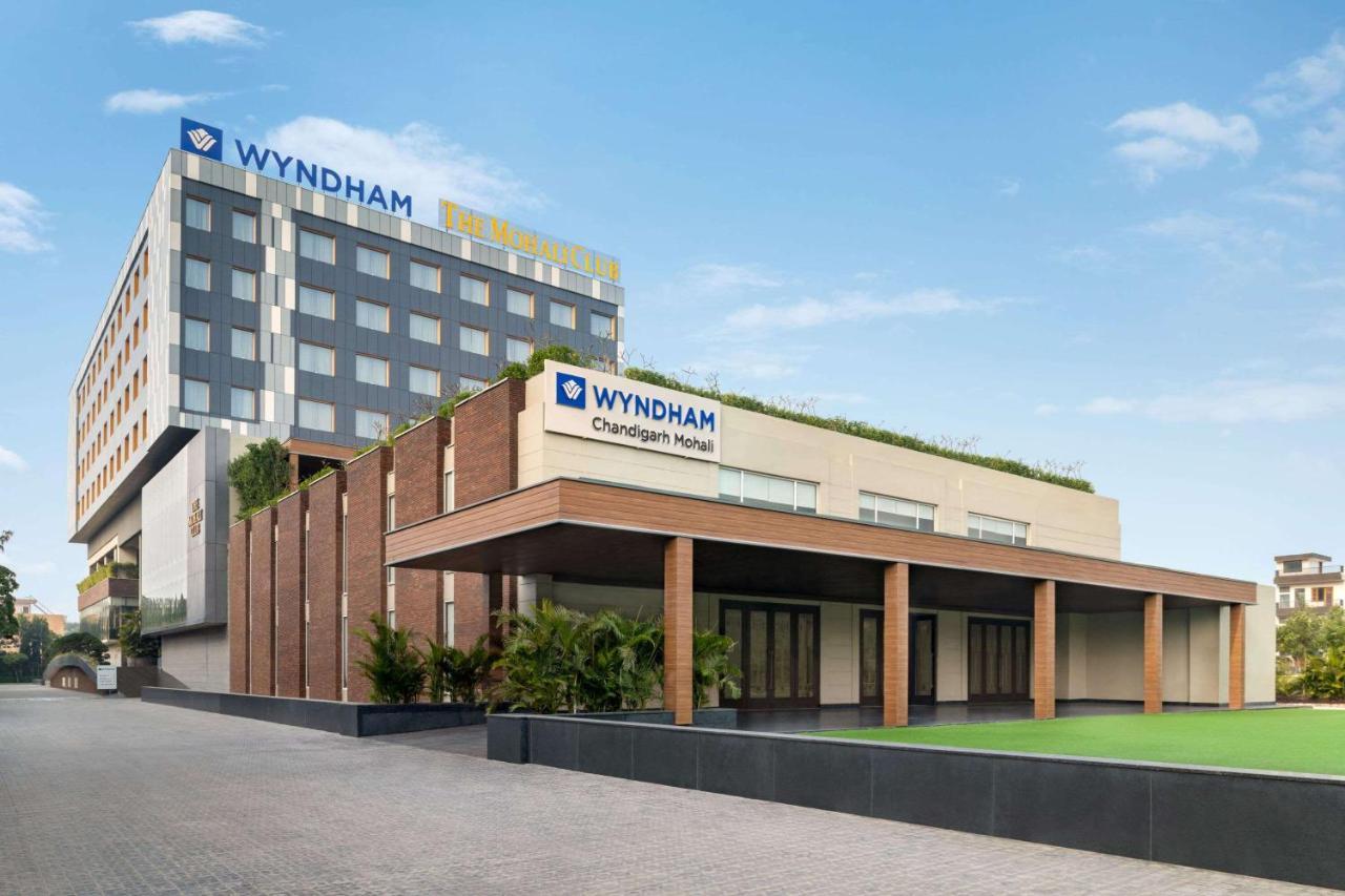 Wyndham Chandigarh Hotel 4*