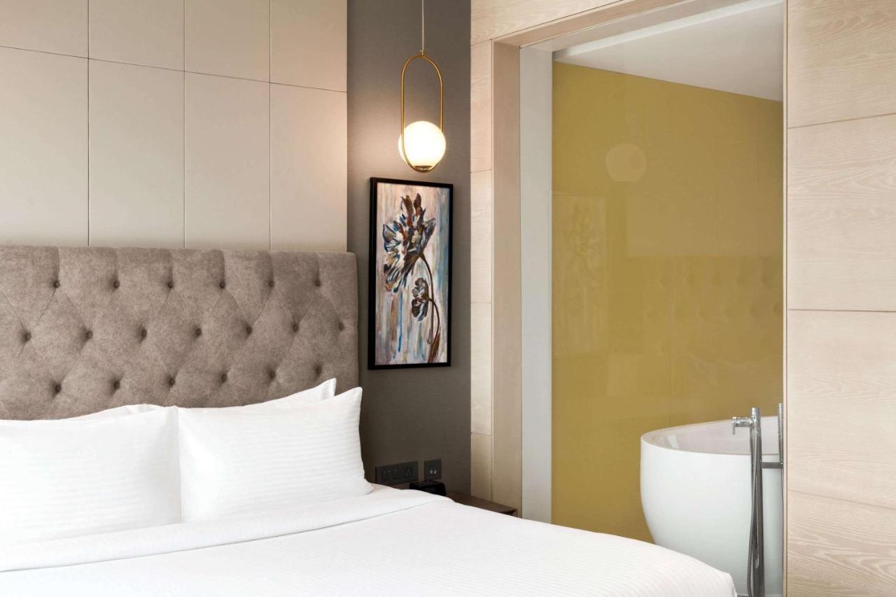 Hotel Wyndham Chandigarh Mohali