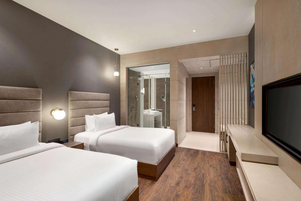 Wyndham Chandigarh Hotel 4*