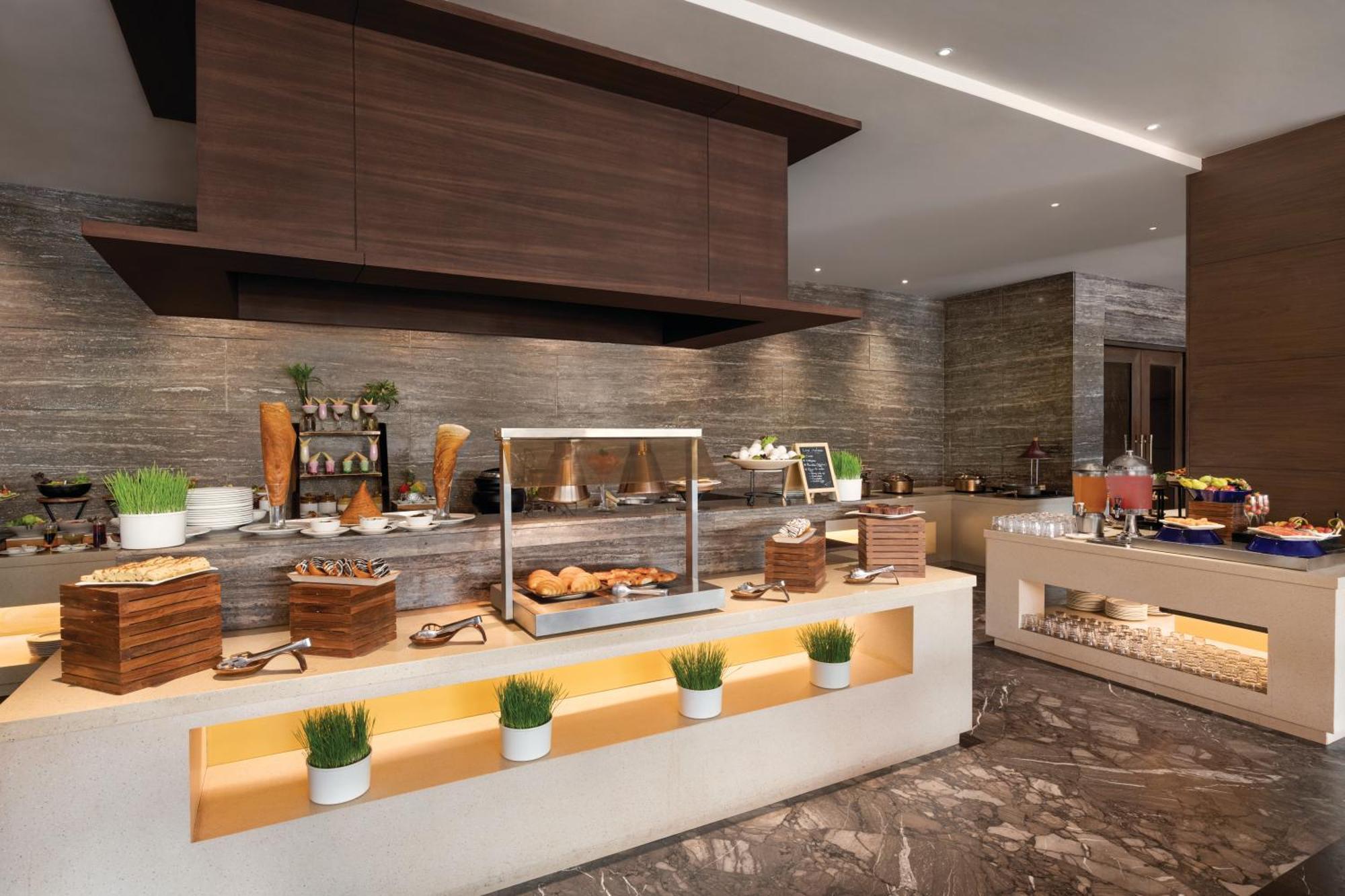 Hotel Wyndham Chandigarh Mohali
